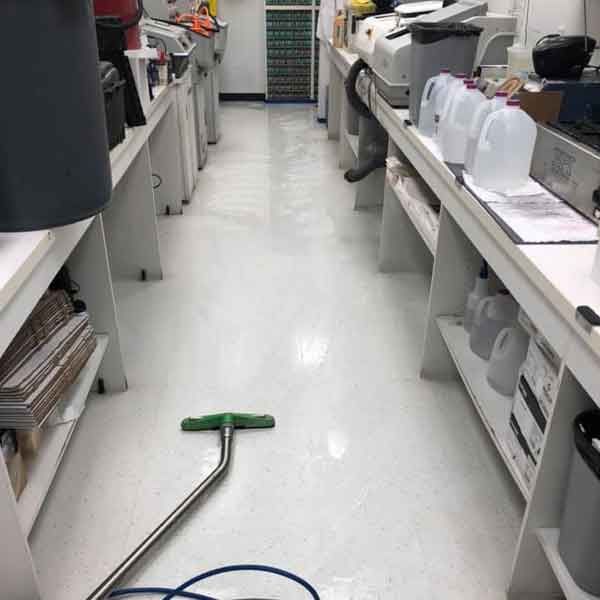 Commercial Vinyl Cleaning Results